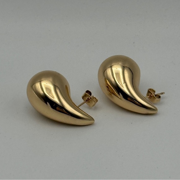 Isabella M. 14K Gold Plated Sculptural Teardrop Earrings 1.25” - Picture 2 of 4